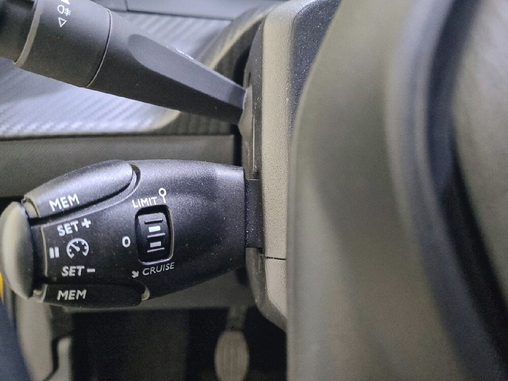 Occasion PEUGEOT 208 208 PureTech 75 S&S BVM5 - Like