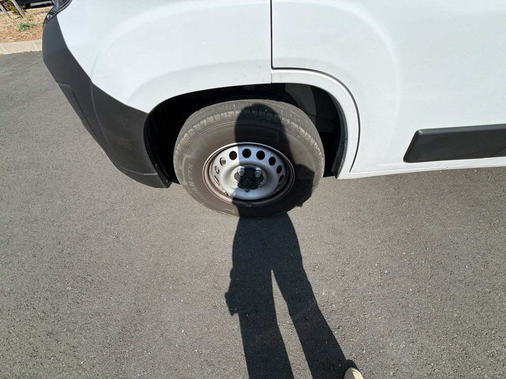 Occasion PEUGEOT Boxer BOXER FGN TOLE 3.5 T D L2H2 140 CH AUT.