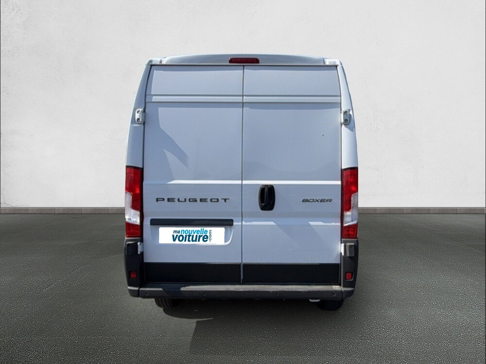 Occasion PEUGEOT Boxer BOXER FGN TOLE 3.5 T D L2H2 140 CH AUT.