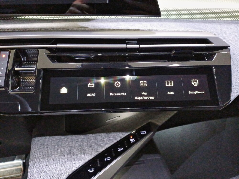 Occasion PEUGEOT 3008 3008 Hybrid 136 e-DCS6 - GT