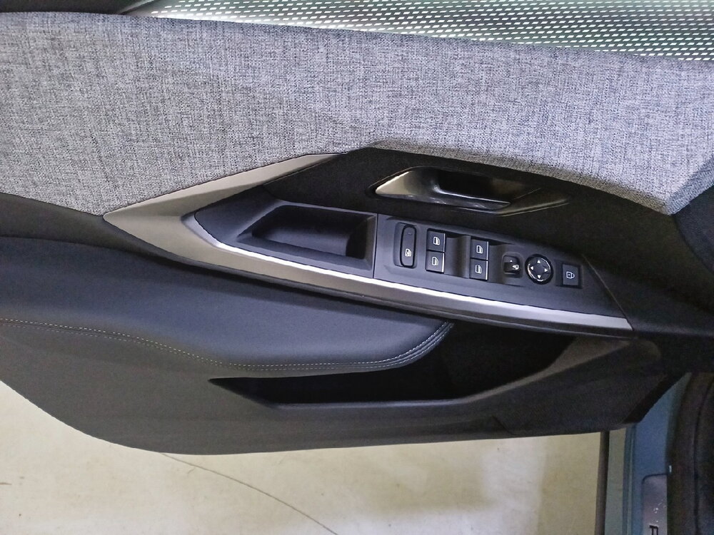 Occasion PEUGEOT 3008 3008 Hybrid 136 e-DCS6 - GT