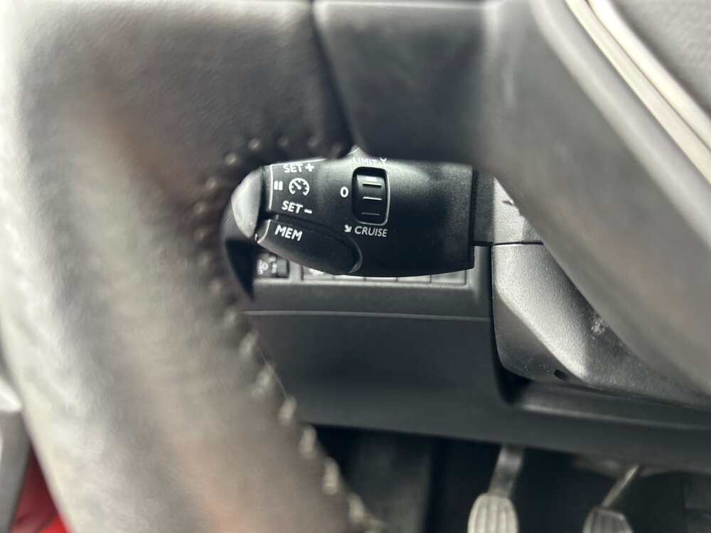 Occasion PEUGEOT 208 208 BlueHDi 100 S&S BVM6 - Active