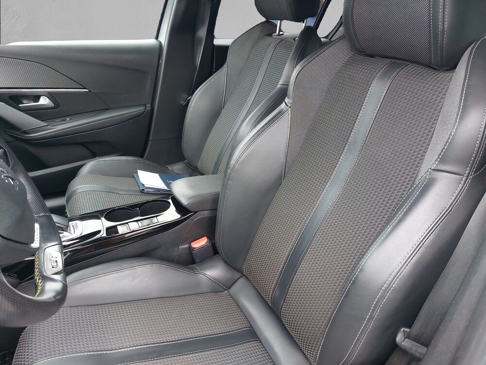 Occasion PEUGEOT 208 208 Electrique 50 kWh 136ch - GT