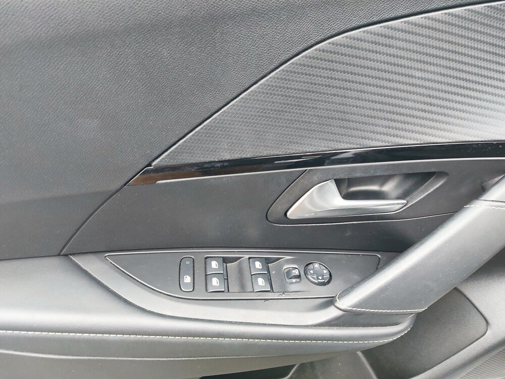 Occasion PEUGEOT 208 208 Electrique 50 kWh 136ch - GT