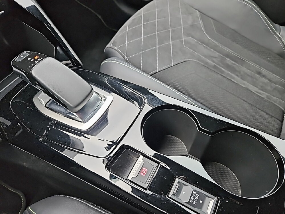 Occasion PEUGEOT 208 208 Electrique 50 kWh 136ch - GT Pack