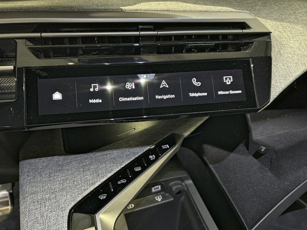 Occasion PEUGEOT 3008 3008 Hybrid 136 e-DCS6 - GT