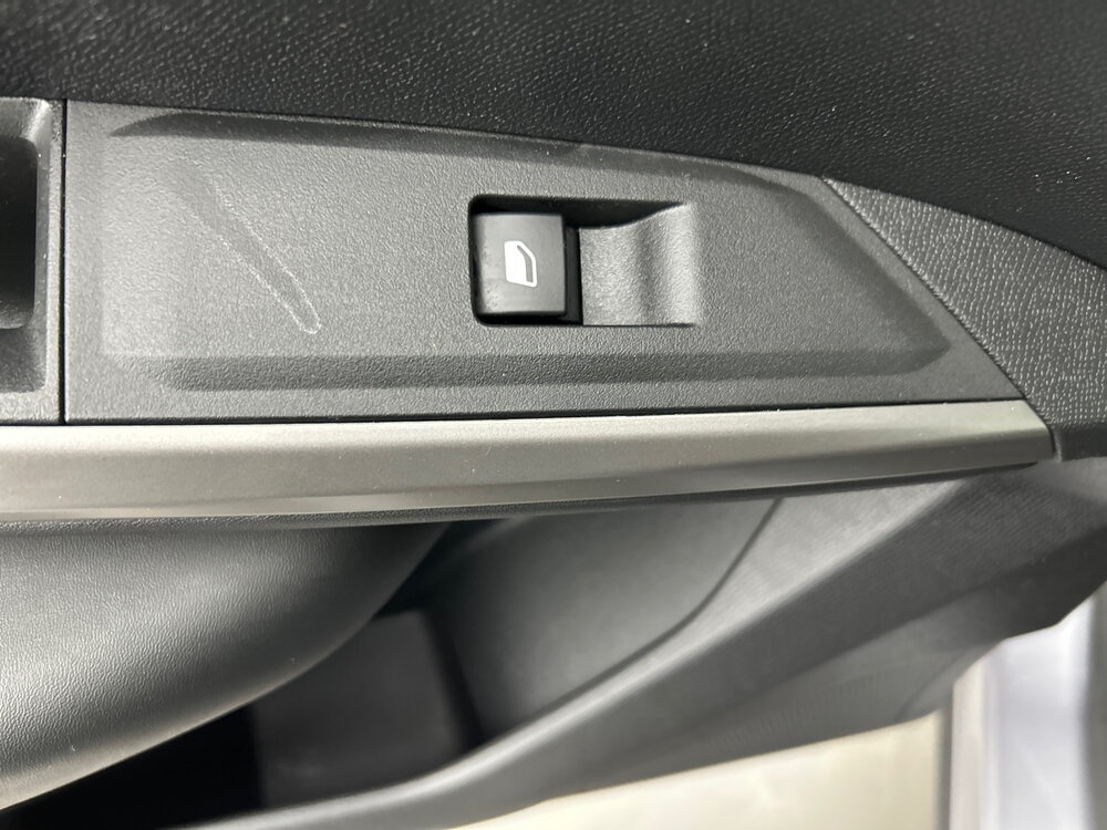 Occasion PEUGEOT 3008 3008 Hybrid 145 e-DCS6 - Allure