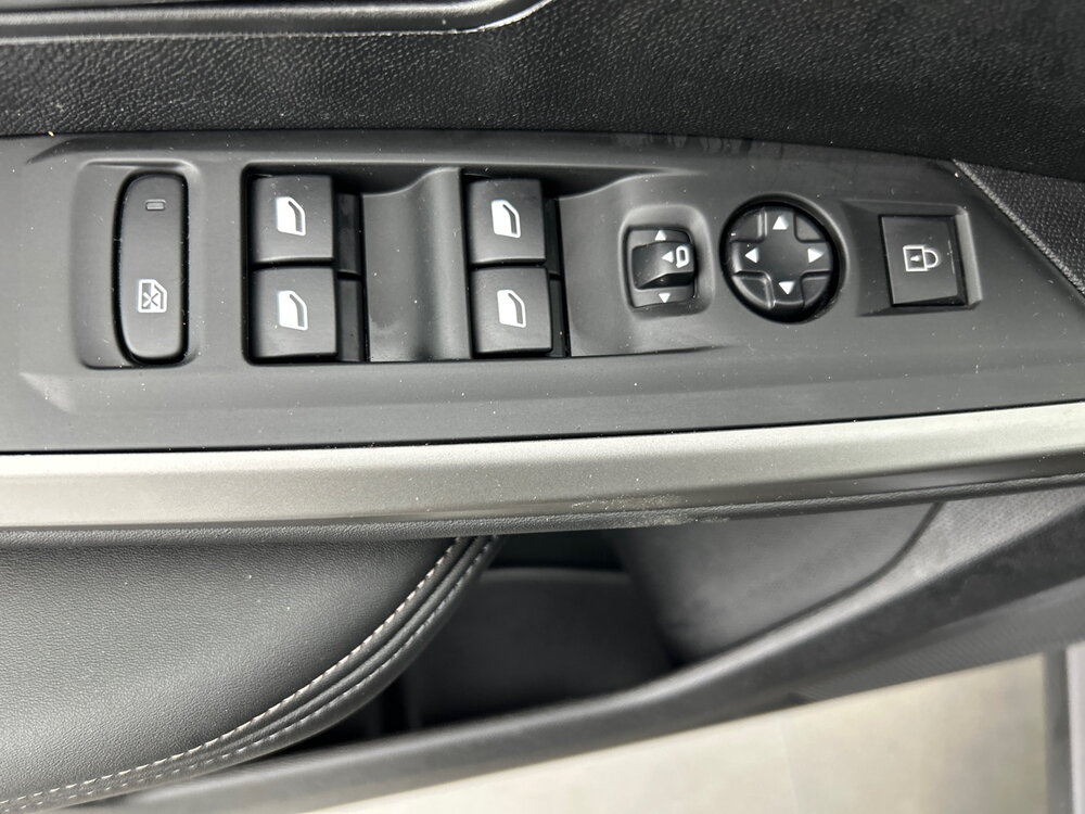 Occasion PEUGEOT 3008 3008 Hybrid 145 e-DCS6 - Allure