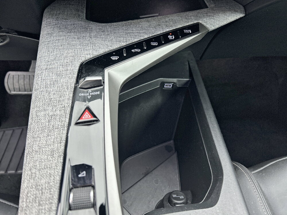 Occasion PEUGEOT 3008 3008 Hybrid 145 e-DCS6 - Allure