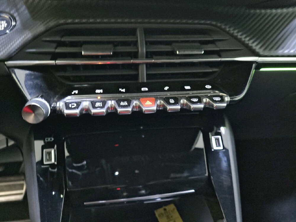 Occasion PEUGEOT 2008 2008 PureTech 130 S&S EAT8 - GT