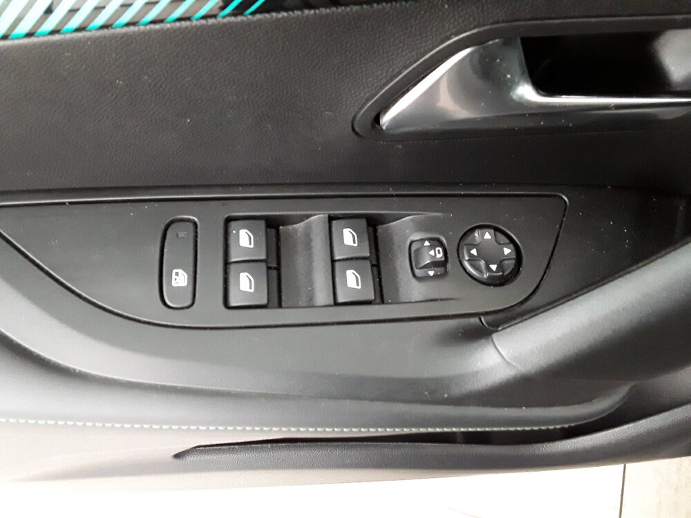 Occasion PEUGEOT 2008 2008 BlueHDi 110 S&S BVM6 - Allure