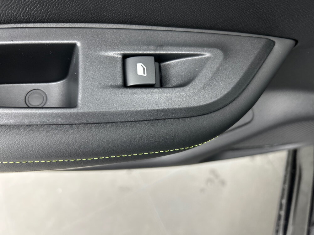 Occasion PEUGEOT 2008 2008 Hybrid 145 e-DCS6 - GT