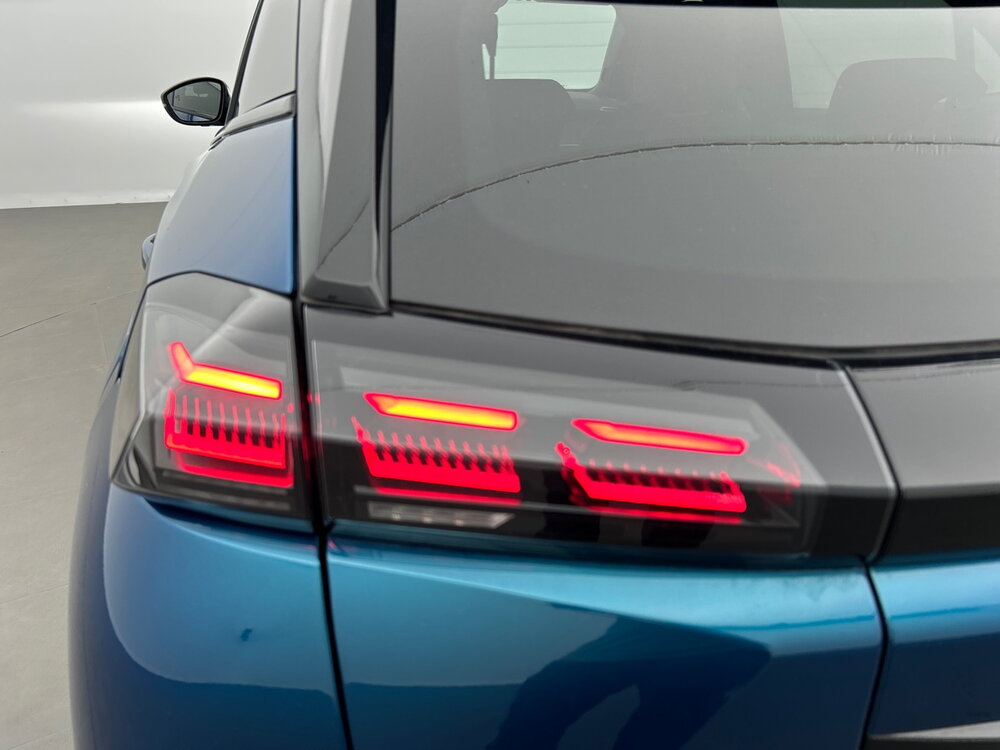 Occasion PEUGEOT 2008 2008 Hybrid 136 e-DCS6 - GT