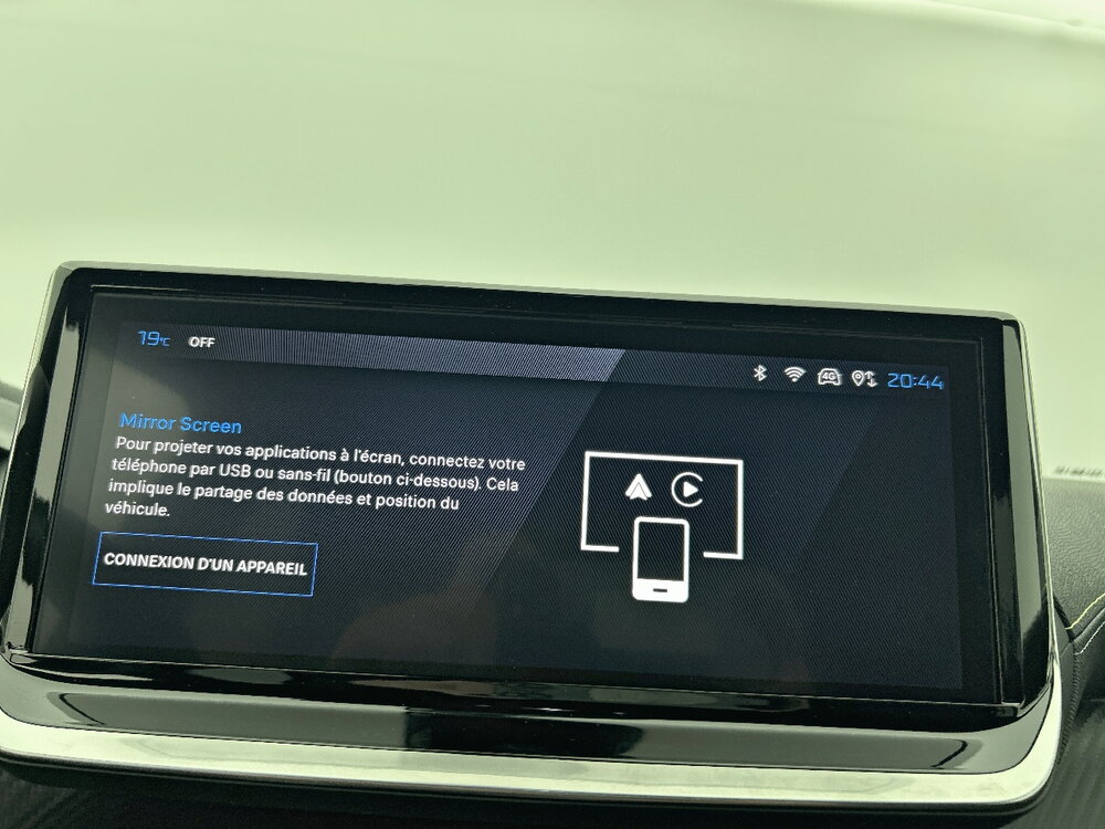 Occasion PEUGEOT 2008 2008 Hybrid 136 e-DCS6 - GT