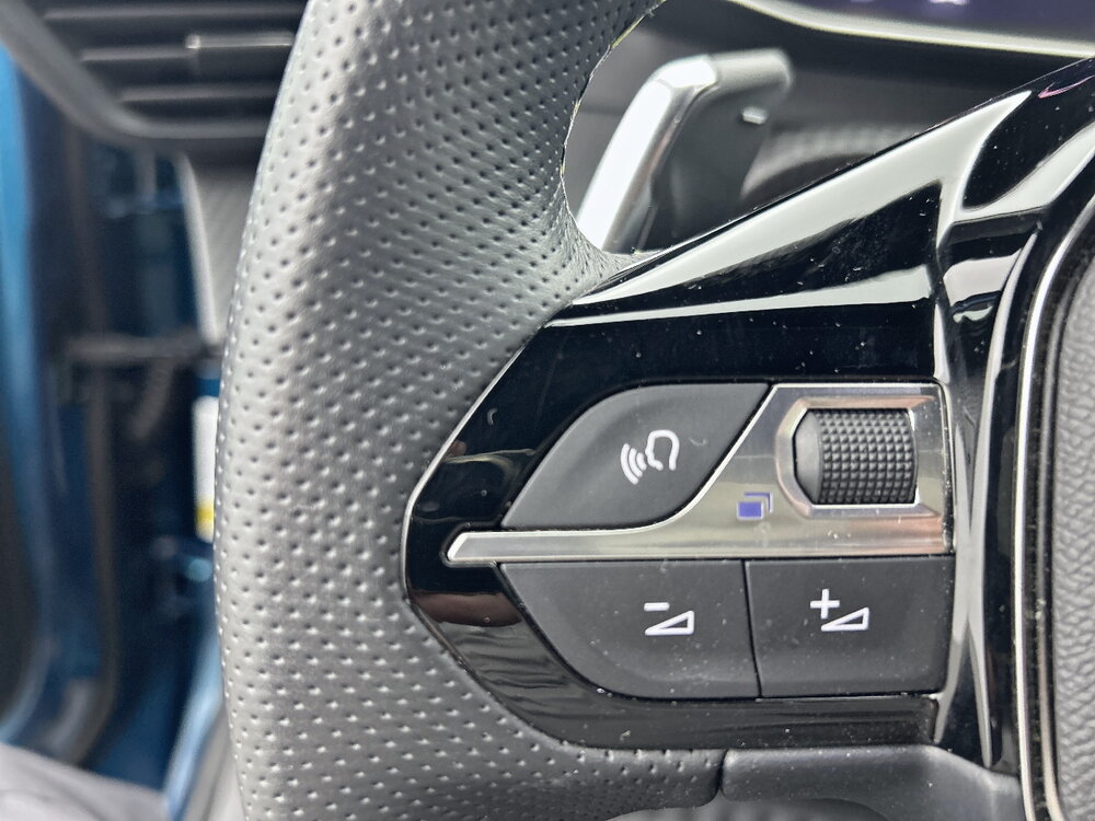 Occasion PEUGEOT 2008 2008 Hybrid 136 e-DCS6 - GT