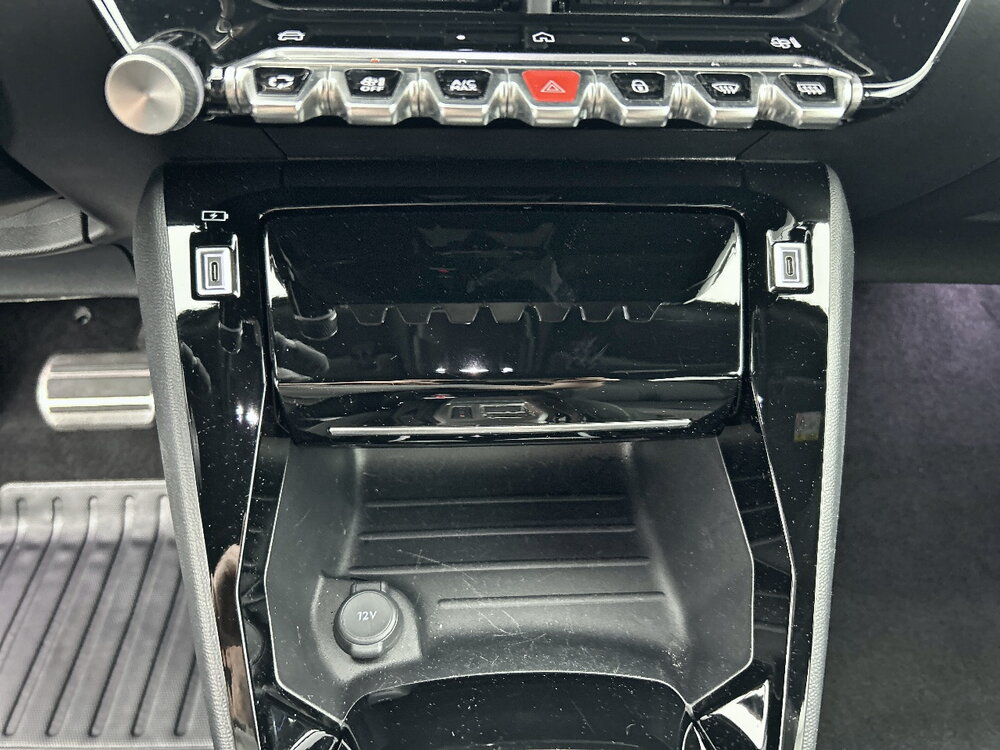 Occasion PEUGEOT 2008 2008 Hybrid 136 e-DCS6 - GT