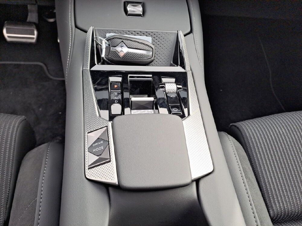 Occasion DS DS4 N°4 E-Tense - Etoile - Alcantara