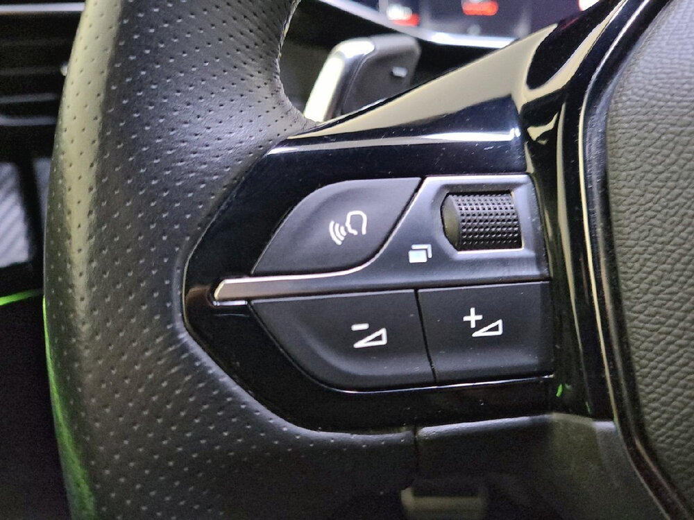 Occasion PEUGEOT 2008 2008 PureTech 130 S&S EAT8 - GT