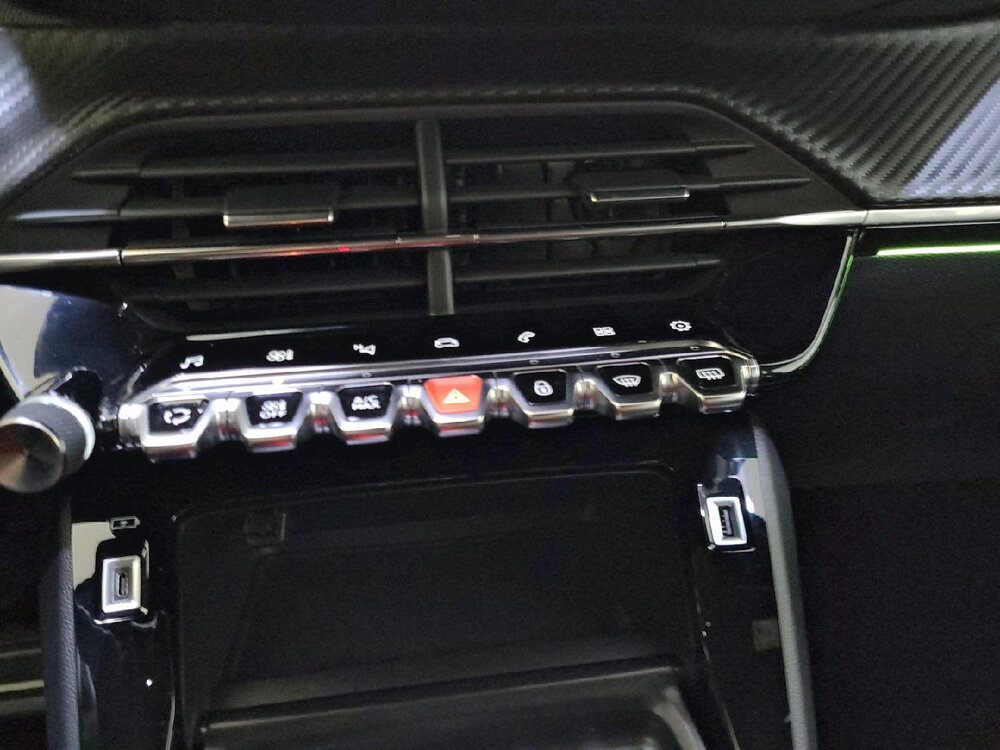 Occasion PEUGEOT 2008 2008 PureTech 130 S&S EAT8 - GT
