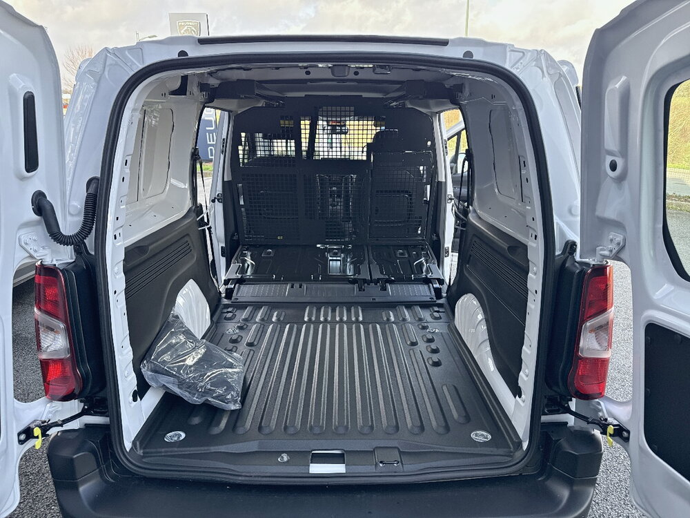 Occasion PEUGEOT Partner PARTNER CA DIESEL 100 CH XL MANUELLE