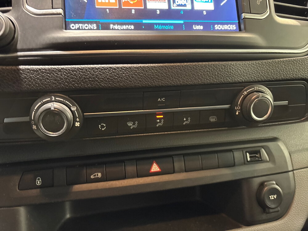 Occasion PEUGEOT Expert EXPERT FGN TOLE STANDARD BLUEHDI 180 S&S EAT8 - ASPHALT