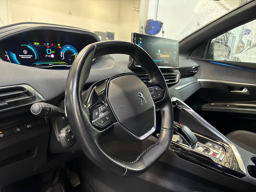 Occasion PEUGEOT 3008 3008 Hybrid 225 e-EAT8 - Allure Pack