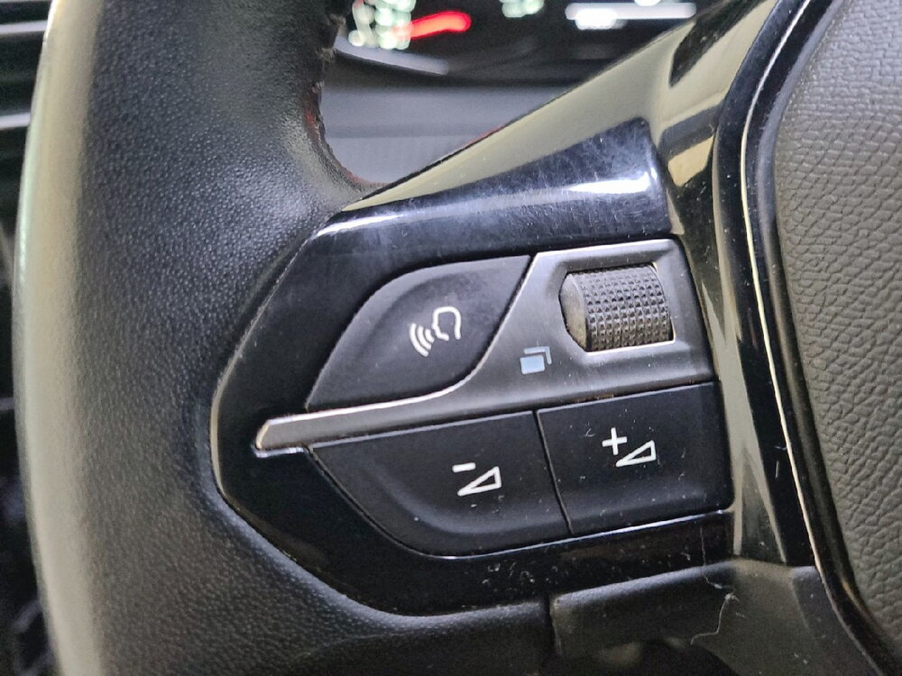 Occasion PEUGEOT 208 208 PureTech 100 S&S BVM6 - Allure