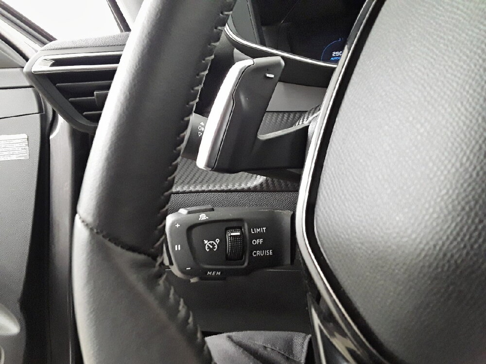 Occasion PEUGEOT 208 208 PureTech 100 S&S EAT8 - Roadtrip