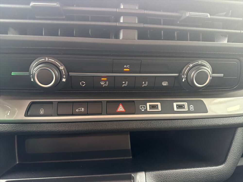 Occasion CITROEN Jumpy JUMPY FGN M DIESEL 180 CH AUTOMAT.
