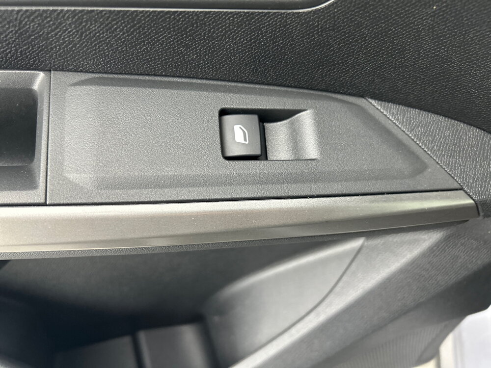 Occasion PEUGEOT 5008 5008 Hybrid 136 e-DCS6 - Allure