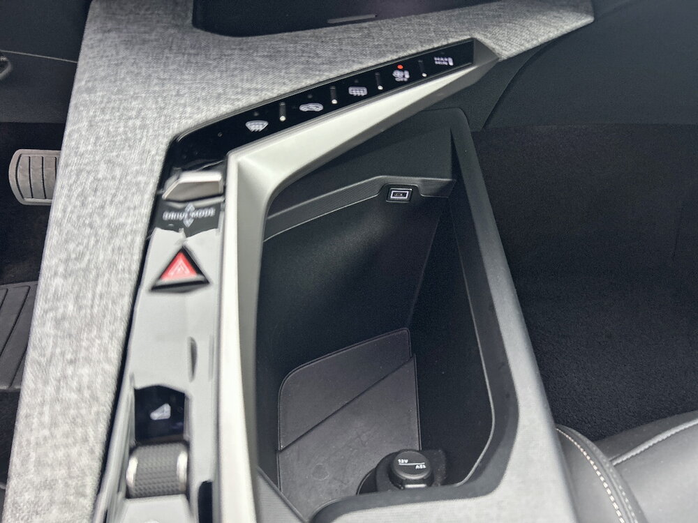 Occasion PEUGEOT 5008 5008 Hybrid 136 e-DCS6 - Allure