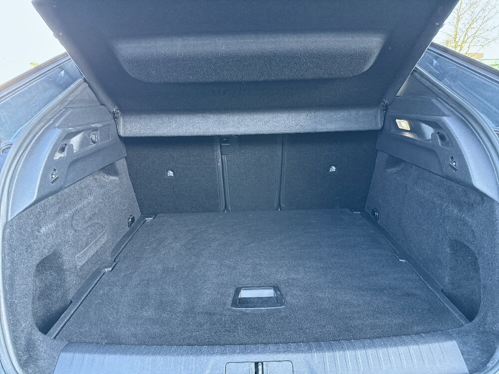 Occasion PEUGEOT 3008 3008 Hybrid 136 e-DCS6 - Allure