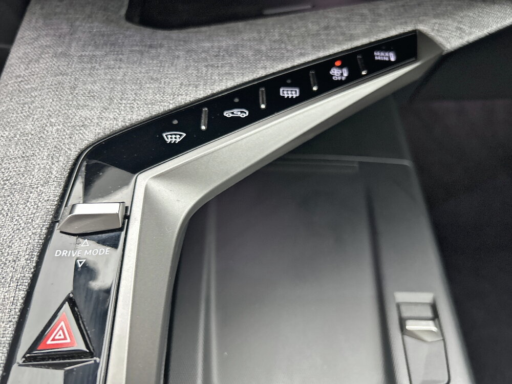 Occasion PEUGEOT 3008 3008 Hybrid 136 e-DCS6 - Allure