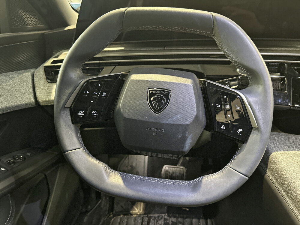 Occasion PEUGEOT 3008 3008 Hybrid 145 e-DCS6 - Allure