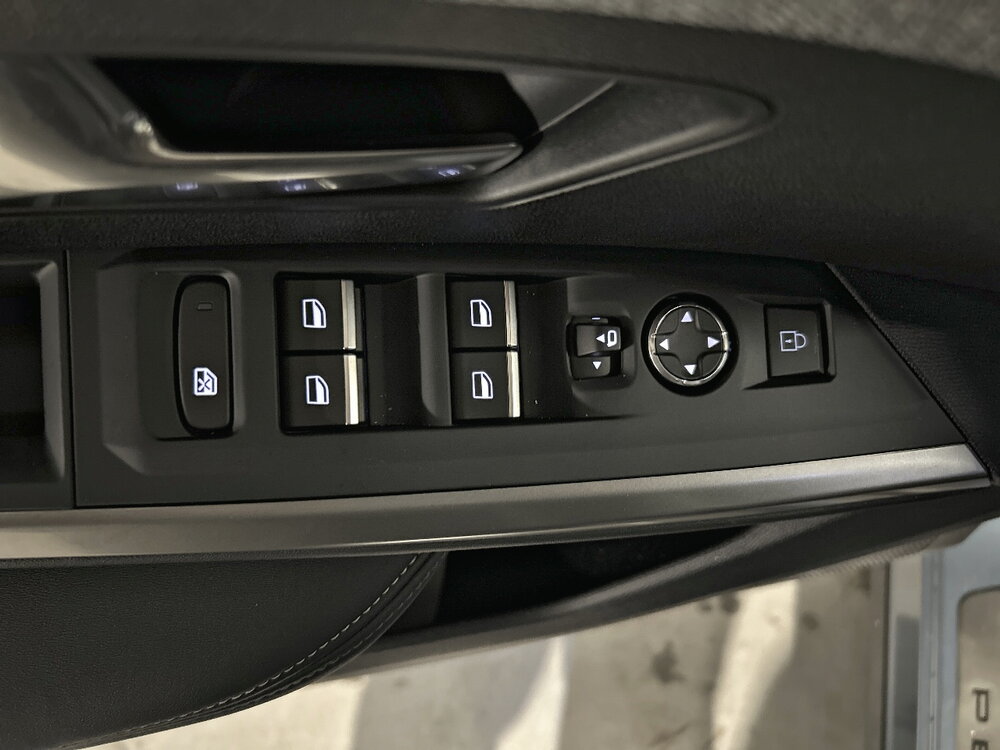 Occasion PEUGEOT 3008 3008 Hybrid 145 e-DCS6 - GT