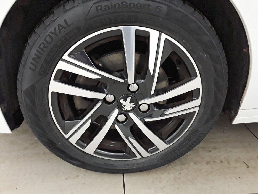 Occasion PEUGEOT 208 208 PureTech 100 S&S BVM6 - Allure