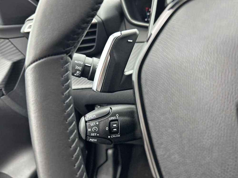 Occasion PEUGEOT 208 208 Hybrid 110 ch e-DCS6 - Style
