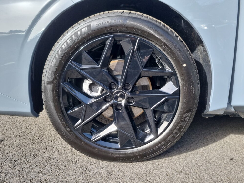 Occasion DS DS4 N°4 Hybride 145 e-DCT6 - Pallas Ligne Business
