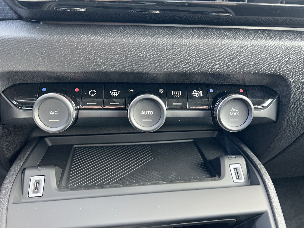 Occasion CITROEN C4 C4 Hybride 145 e-DCS6 - Plus