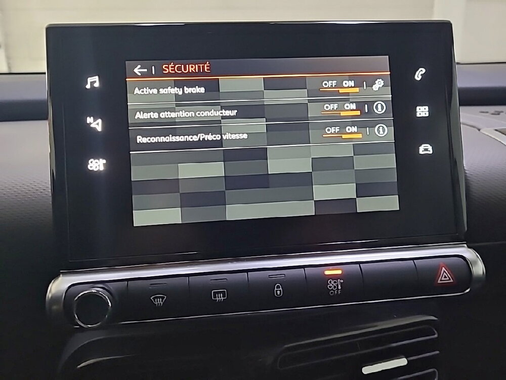 Occasion CITROEN C4 Cactus C4 Cactus BlueHDi 100 S&S BVM6 - Shine