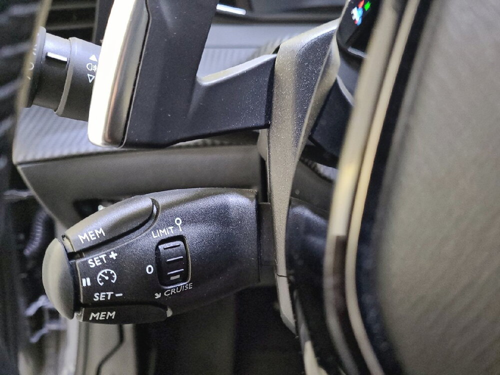 Occasion PEUGEOT 208 208 Hybrid 110 e-DCS6 - Allure