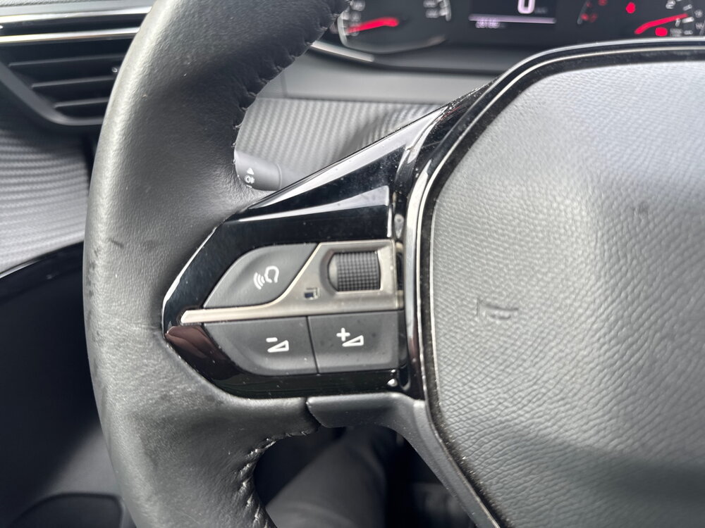 Occasion PEUGEOT 208 208 PureTech 100 S&S BVM6 - Allure