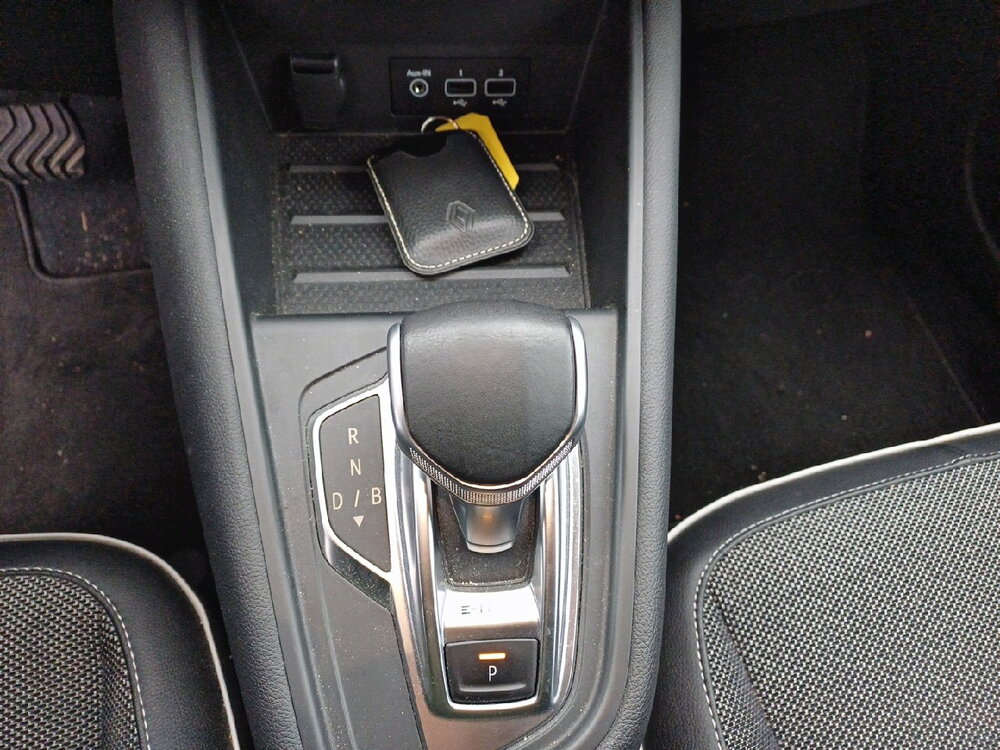 Occasion RENAULT Captur Captur E-Tech 145 - 21 - Intens