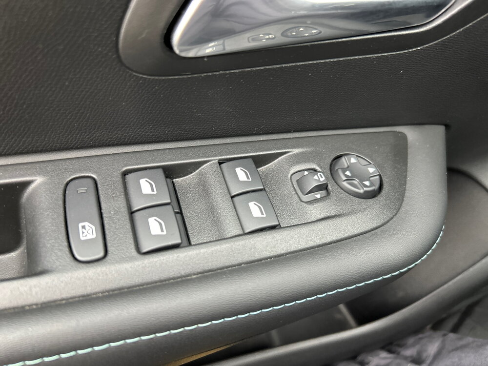 Occasion PEUGEOT 208 208 Electrique 50 kWh 136ch - Allure