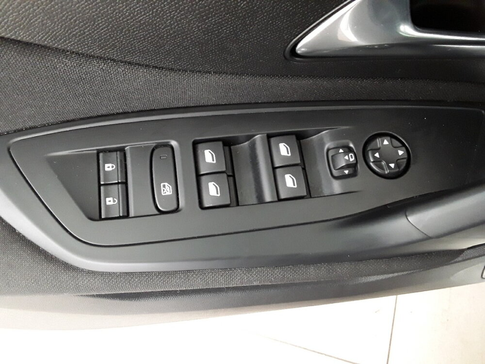 Occasion PEUGEOT 308 308 PureTech 130ch S&S EAT8 - Active Pack