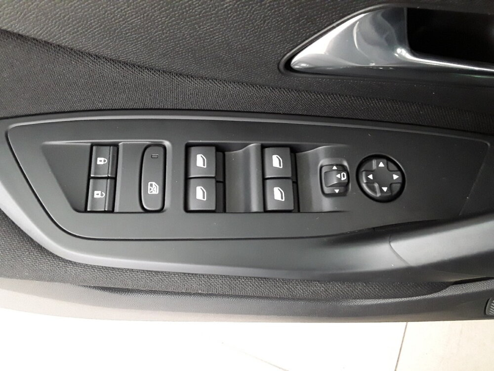 Occasion PEUGEOT 308 308 PHEV 180 e-EAT8 - Active Pack