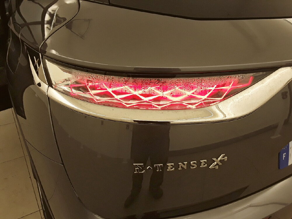 Occasion DS DS 7 Crossback DS7 Crossback Hybride E-Tense 300 EAT8 4x4 - Rivoli