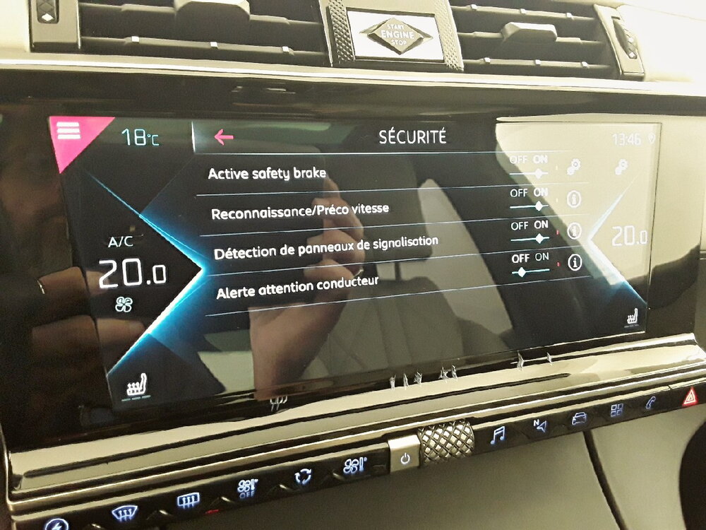 Occasion DS DS 7 Crossback DS7 Crossback Hybride E-Tense 300 EAT8 4x4 - Rivoli