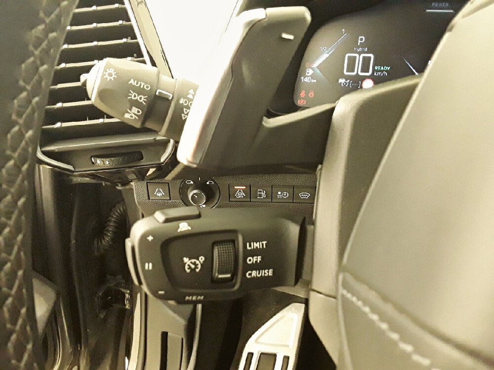 Occasion DS DS 7 Crossback DS7 Crossback Hybride E-Tense 300 EAT8 4x4 - Rivoli