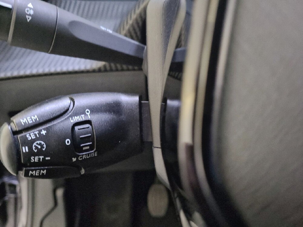 Occasion PEUGEOT 208 208 BlueHDi 100 S&S BVM6 - Active